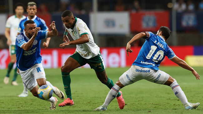 Màn so tài hấp dẫn Vitoria Salvador BA vs Palmeiras